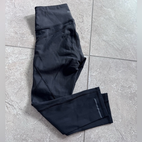 Athleta Pants - Athleta Stealth Capri Tight